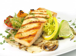 Quel restaurant choisir pour manger un steak de poisson  